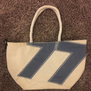 American Eagle Beachcomber Tote